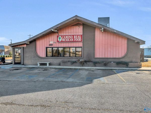 2504 US Highway 31, Decatur, AL 35603