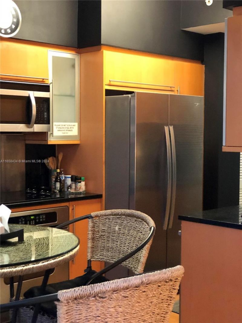 6365 Collins Ave, Unit 4209, Miami Beach, FL 33141 Photo