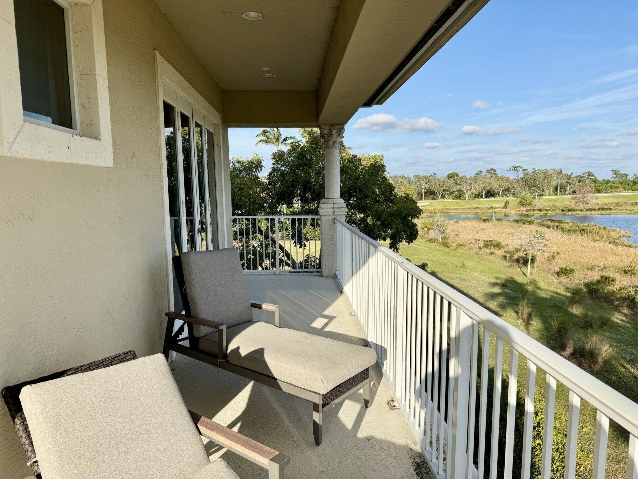 110 SE Rio Casarano, Port Saint Lucie, FL 34984 Photo