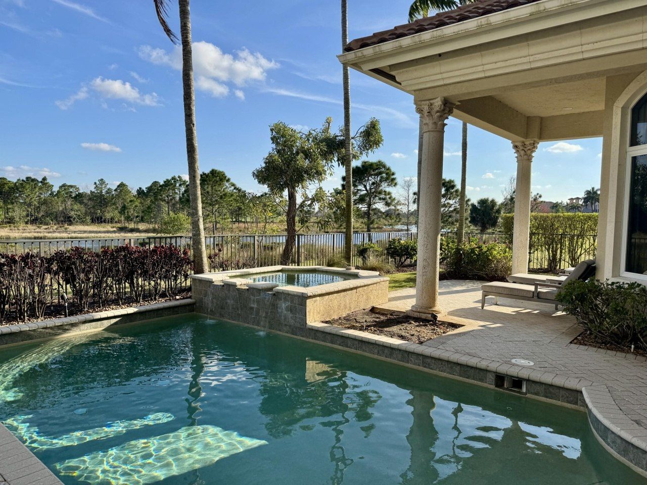 110 SE Rio Casarano, Port Saint Lucie, FL 34984 Photo