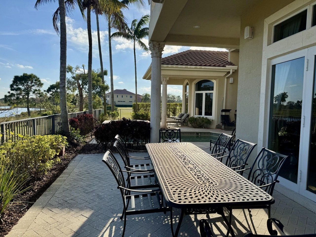 110 SE Rio Casarano, Port Saint Lucie, FL 34984 Photo