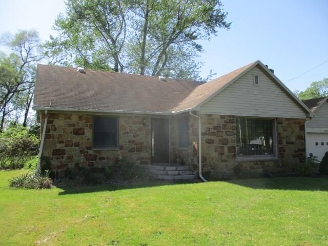 55132 M 51 N, Dowagiac, MI 49047 Main Photo