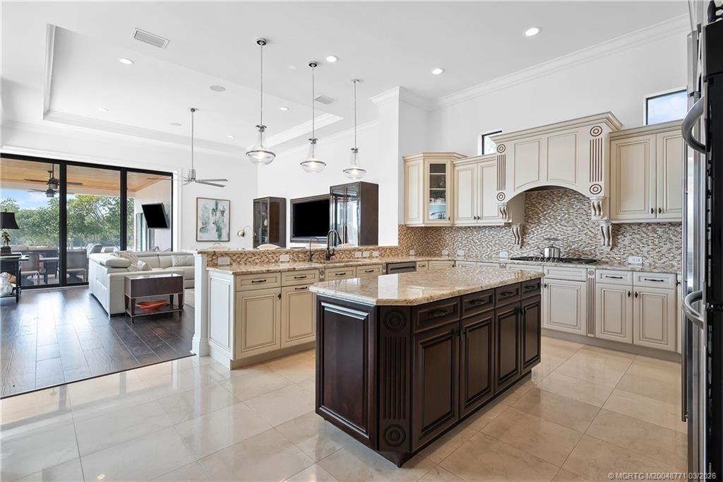 201 SE Fiore Bello, Port Saint Lucie, FL 34952 Photo