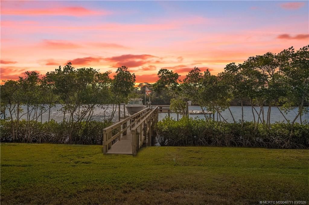 201 SE Fiore Bello, Port Saint Lucie, FL 34952 Photo