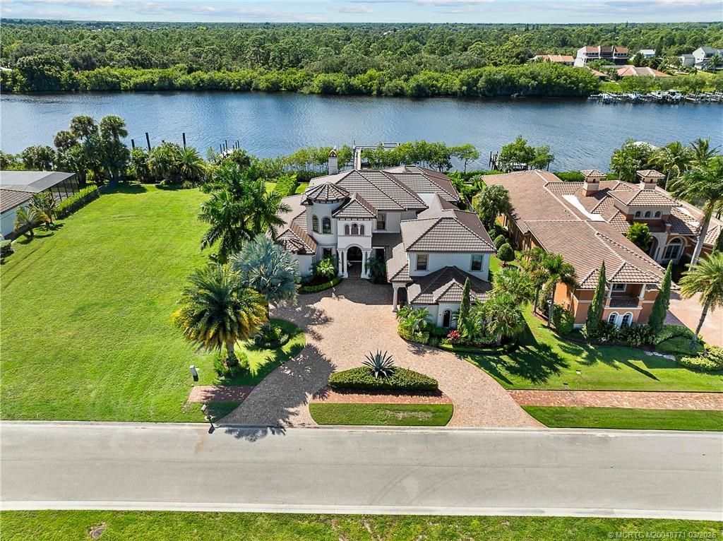 201 SE Fiore Bello, Port Saint Lucie, FL 34952 Photo