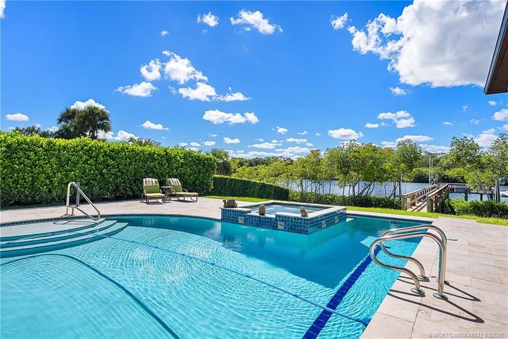 201 SE Fiore Bello, Port Saint Lucie, FL 34952 Photo