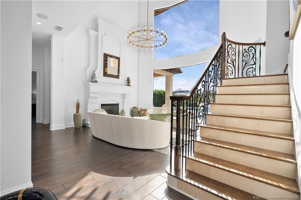 201 SE Fiore Bello, Port Saint Lucie, FL 34952 Photo