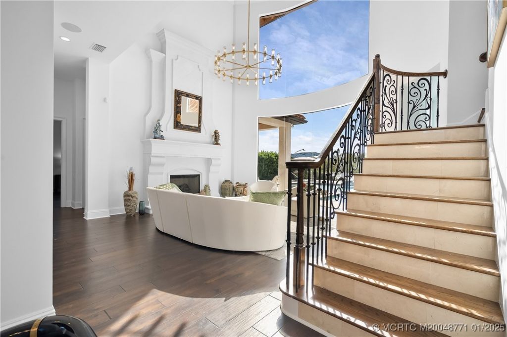 201 SE Fiore Bello, Port Saint Lucie, FL 34952 Photo