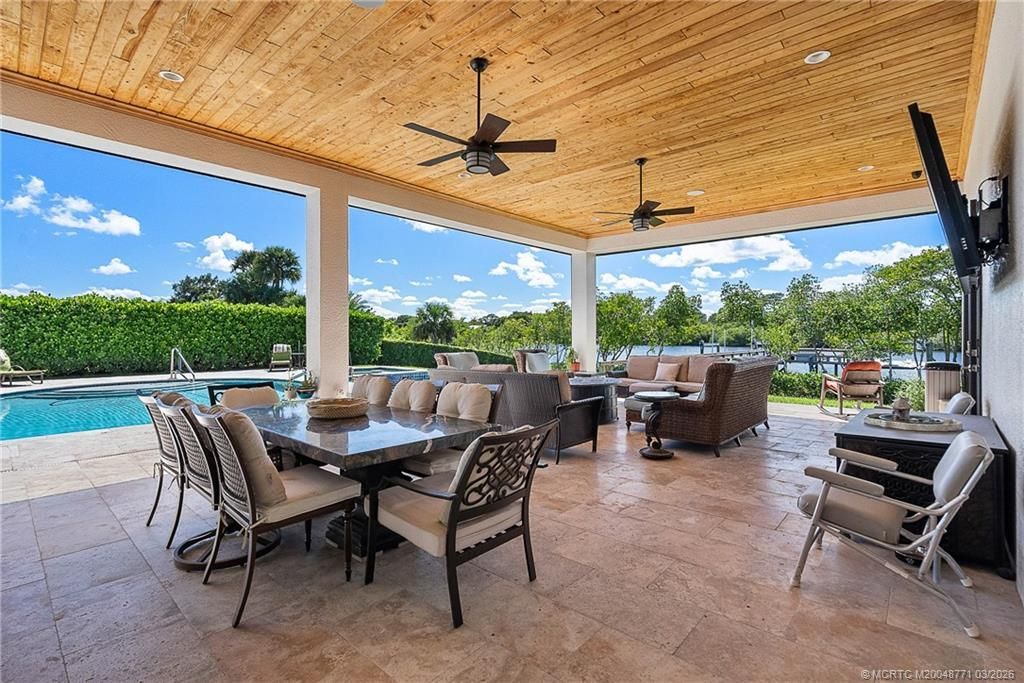 201 SE Fiore Bello, Port Saint Lucie, FL 34952 Photo