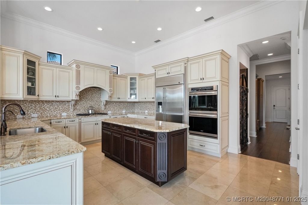 201 SE Fiore Bello, Port Saint Lucie, FL 34952 Photo