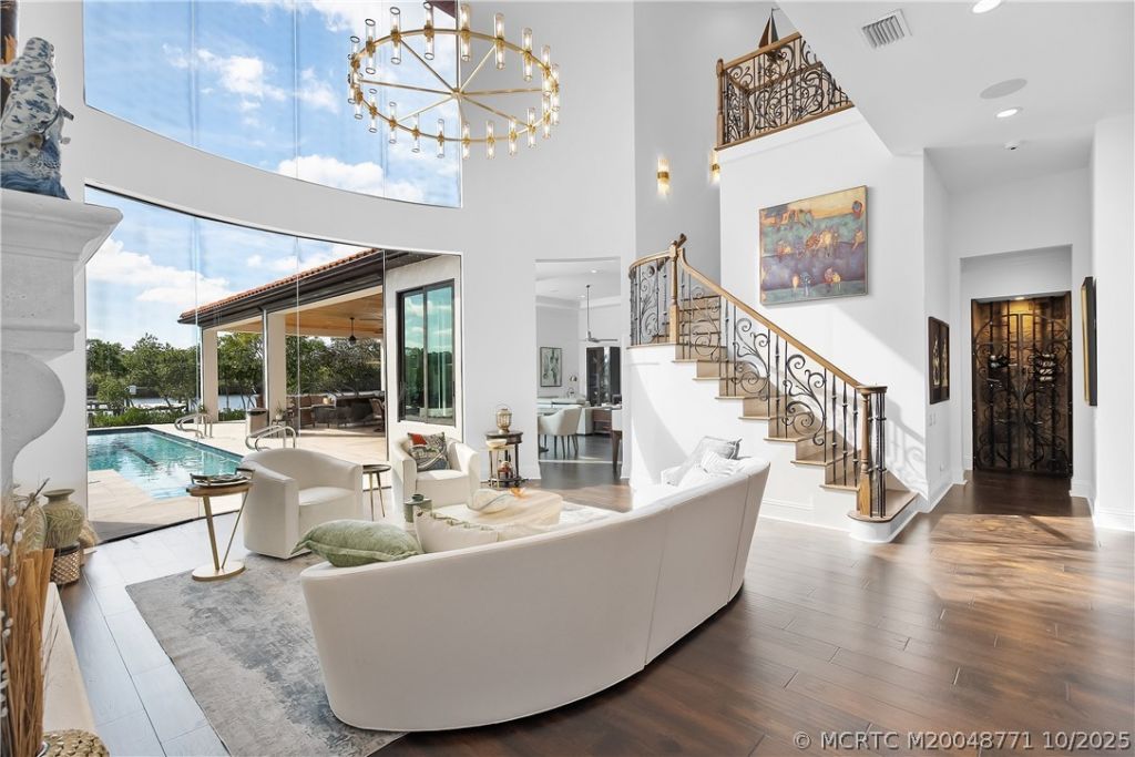 201 SE Fiore Bello, Port Saint Lucie, FL 34952 Photo