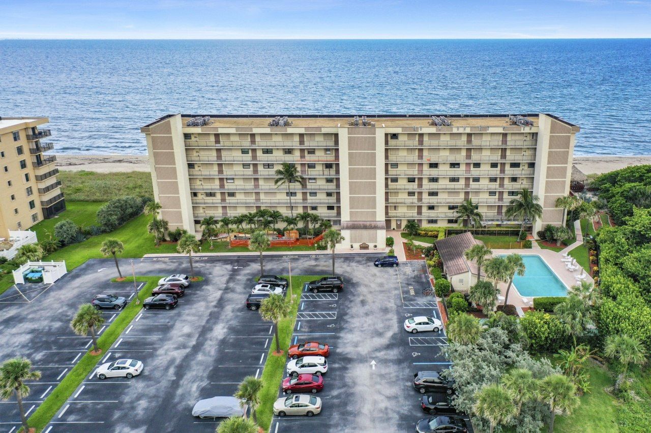 10310 S Ocean Drive, Unit 405, Jensen Beach, FL 34957 Photo