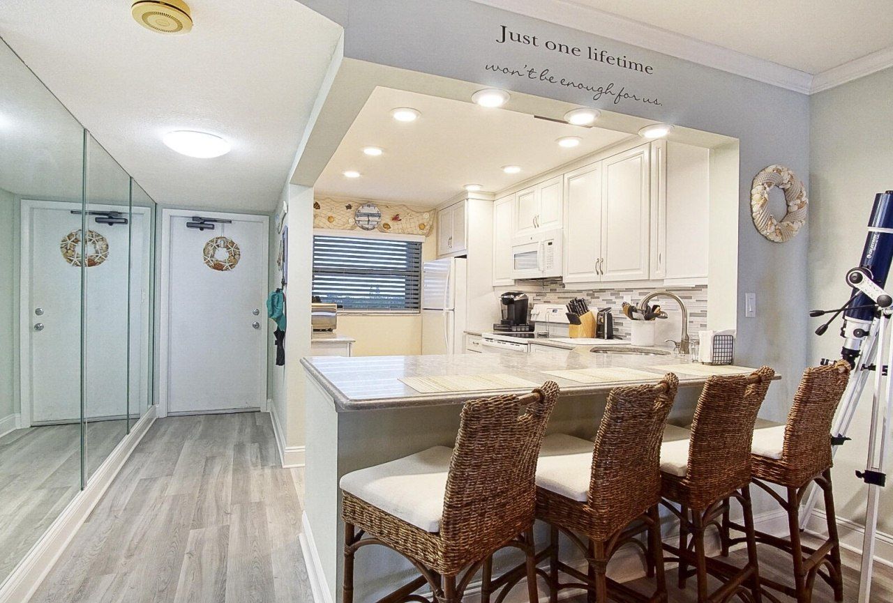 10310 S Ocean Drive, Unit 405, Jensen Beach, FL 34957 Photo