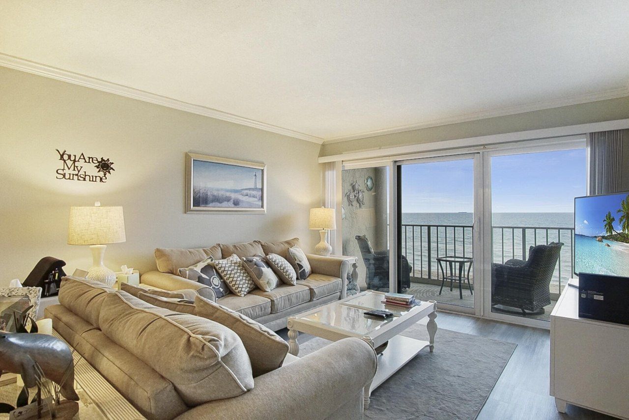 10310 S Ocean Drive, Unit 405, Jensen Beach, FL 34957 Photo