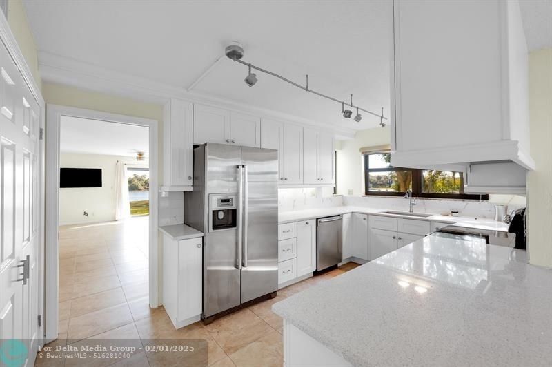 374 Golfview Rd, Unit 106, North Palm Beach, FL 33408 Photo