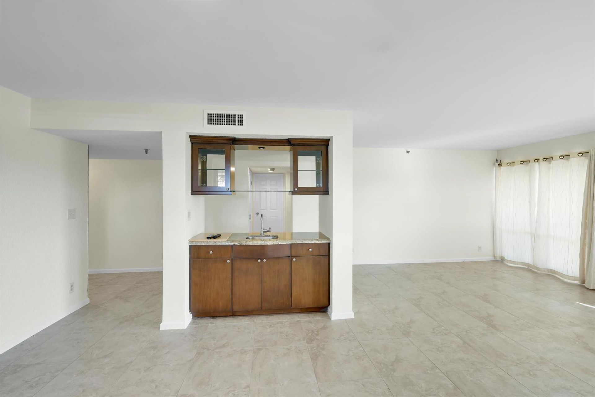 374 Golfview Rd, Unit 106, North Palm Beach, FL 33408 Photo