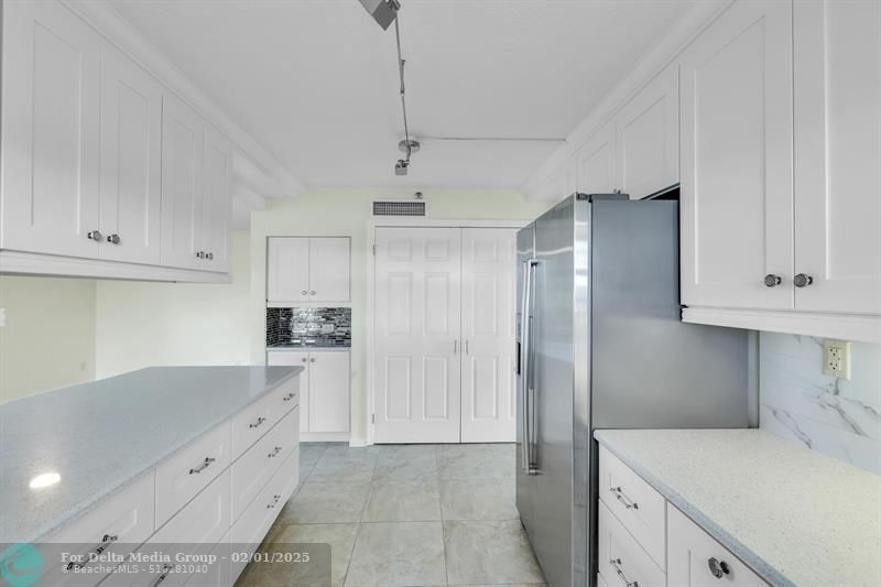 374 Golfview Rd, Unit 106, North Palm Beach, FL 33408 Photo