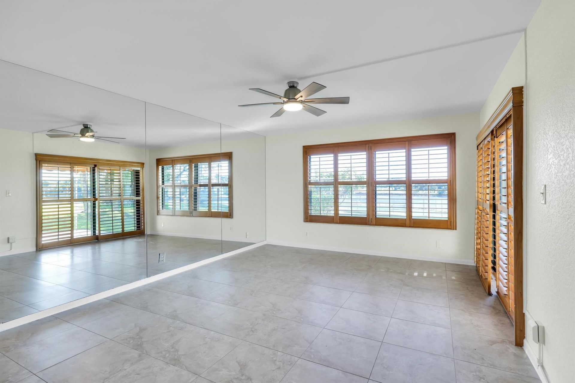 374 Golfview Rd, Unit 106, North Palm Beach, FL 33408 Photo
