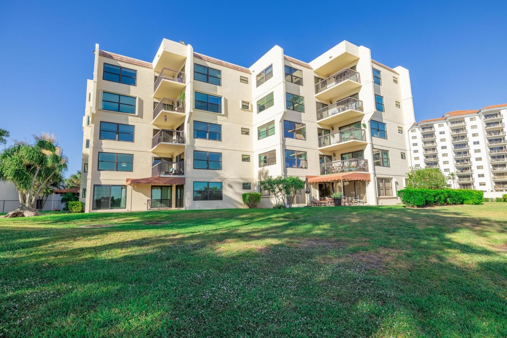 374 Golfview Rd, Unit 106, North Palm Beach, FL 33408 Photo