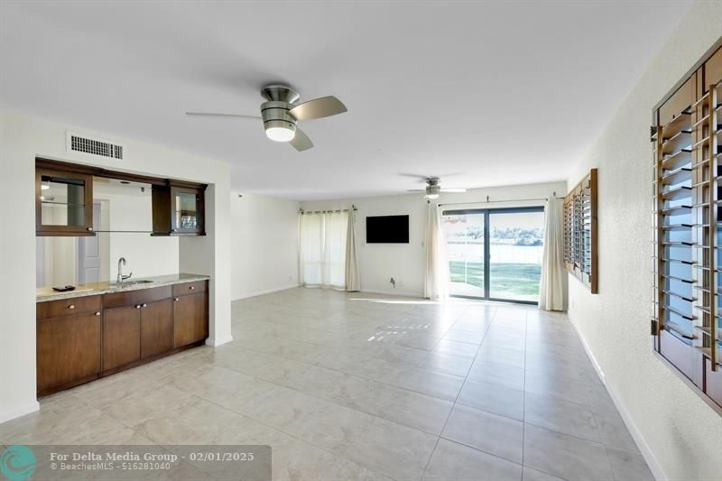 374 Golfview Rd, Unit 106, North Palm Beach, FL 33408 Photo