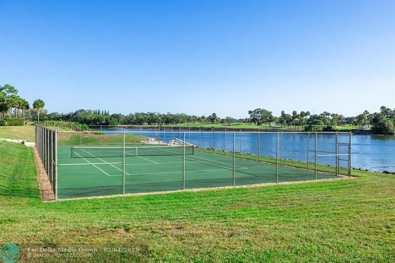 374 Golfview Rd, Unit 106, North Palm Beach, FL 33408 Photo