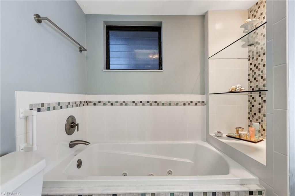 1910 Virginia Ave, Unit 403, Fort Myers, FL 33901 Photo