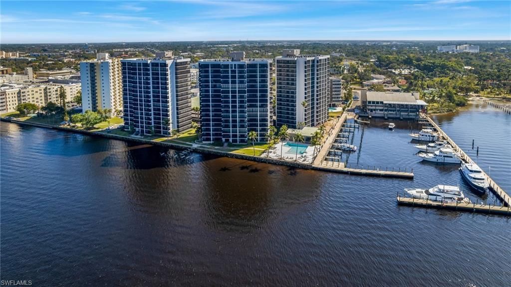 1910 Virginia Ave, Unit 403, Fort Myers, FL 33901 Photo