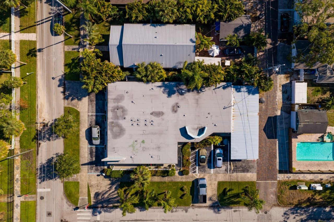 206 9th Avenue Ne, Saint Petersburg, FL 33701 Photo