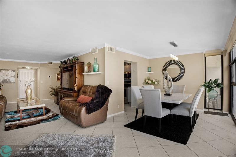 200 Leslie Drive, Unit 915, Hallandale Beach, FL 33009 Photo