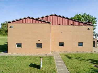 390 E Wood Street, Shreve, OH 44676
