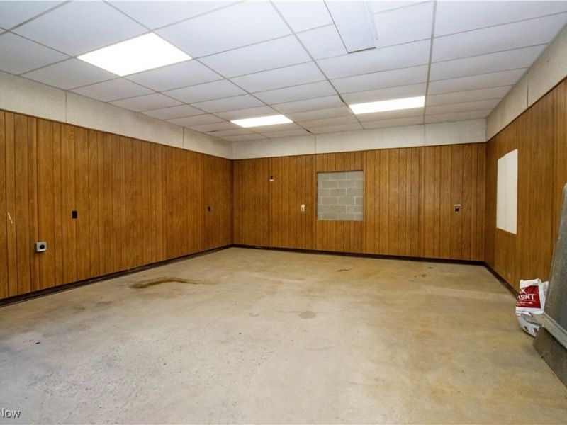 390 E Wood Street, Shreve, OH 44676 Photo 16