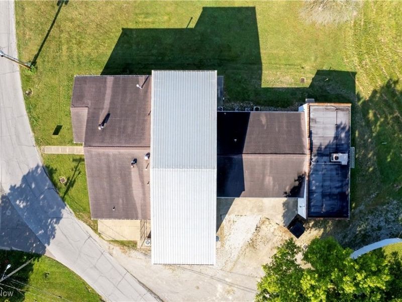 390 E Wood Street, Shreve, OH 44676 Photo 3