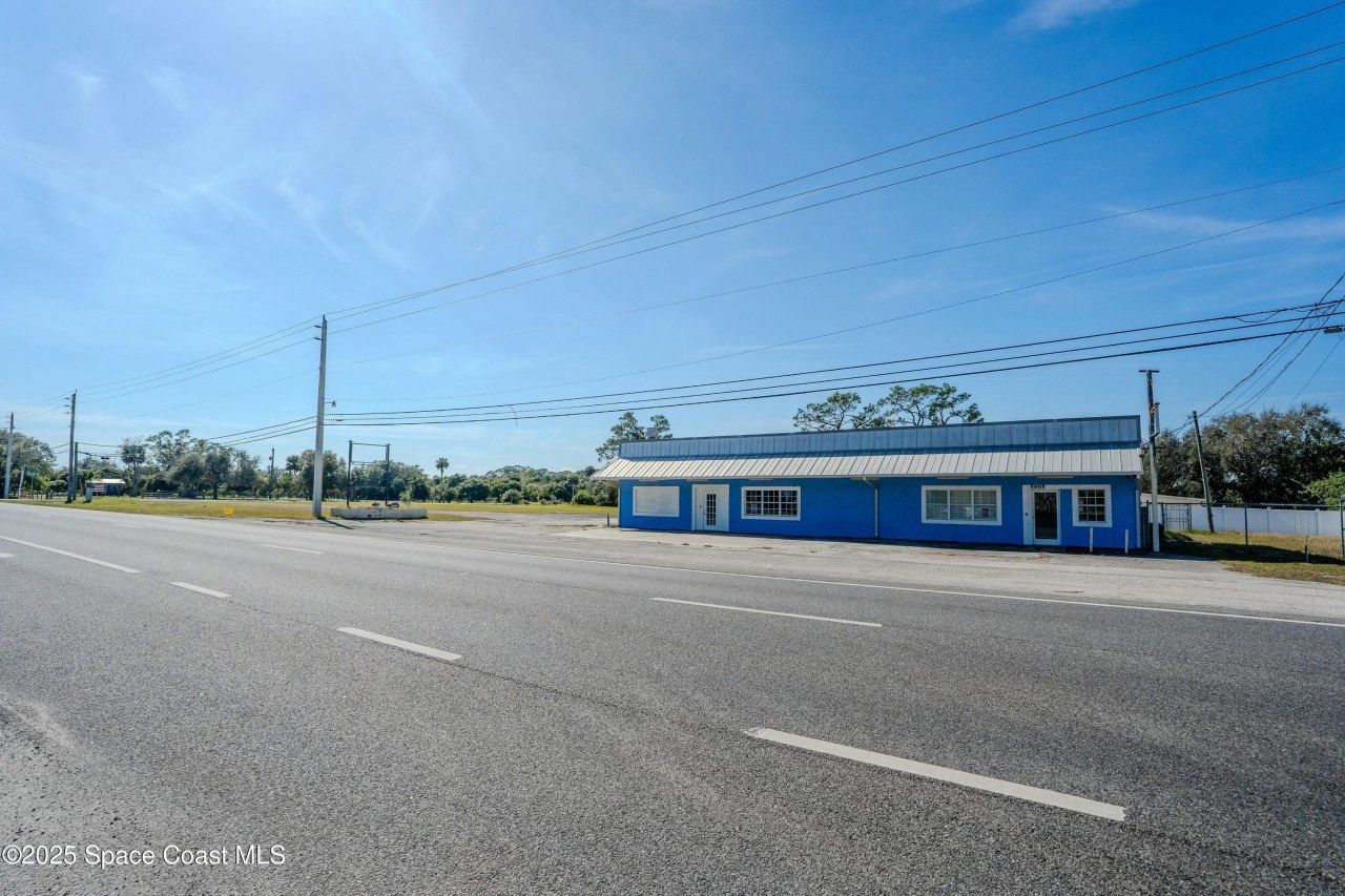 5999 N Courtenay Parkway, Merritt Island, FL 32953 Photo