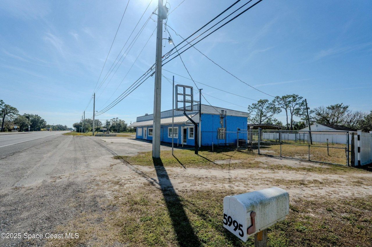 5999 N Courtenay Parkway, Merritt Island, FL 32953 Photo