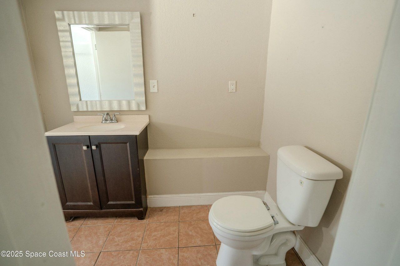 5999 N Courtenay Parkway, Merritt Island, FL 32953 Photo