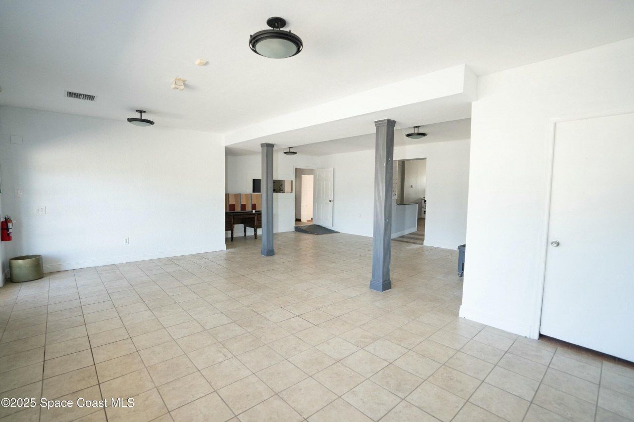 5999 N Courtenay Parkway, Merritt Island, FL 32953 Photo