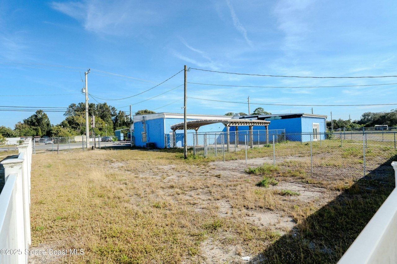 5999 N Courtenay Parkway, Merritt Island, FL 32953 Photo