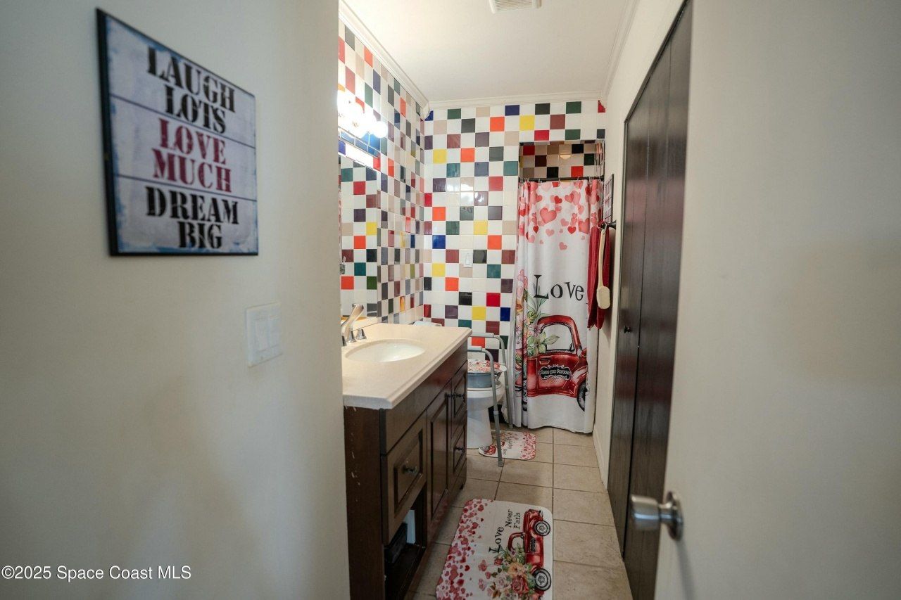 5999 N Courtenay Parkway, Merritt Island, FL 32953 Photo