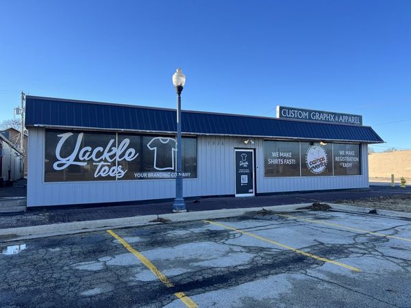 7836 N 2nd St, Machesney Park, IL 61115