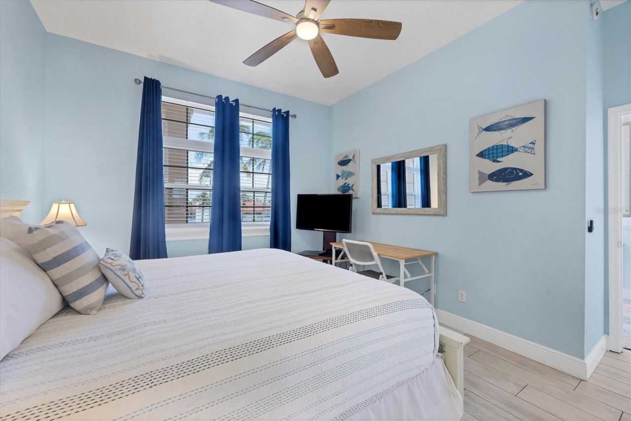 1900 Gulf Drive N, Unit 4, Bradenton Beach, FL 34217 Photo