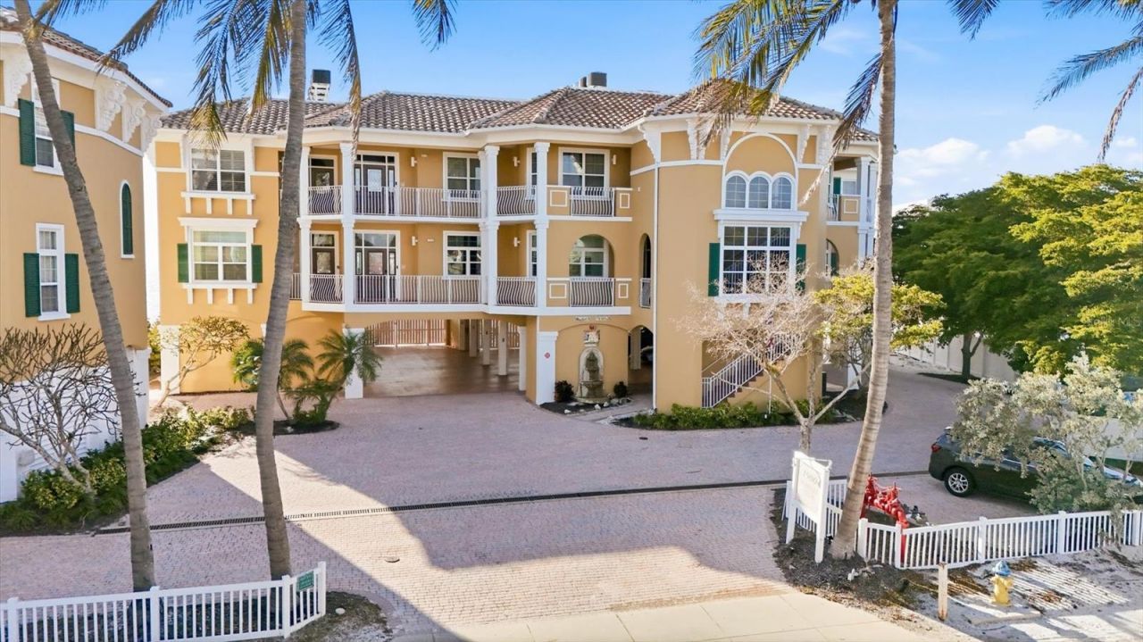 1900 Gulf Drive N, Unit 4, Bradenton Beach, FL 34217 Photo