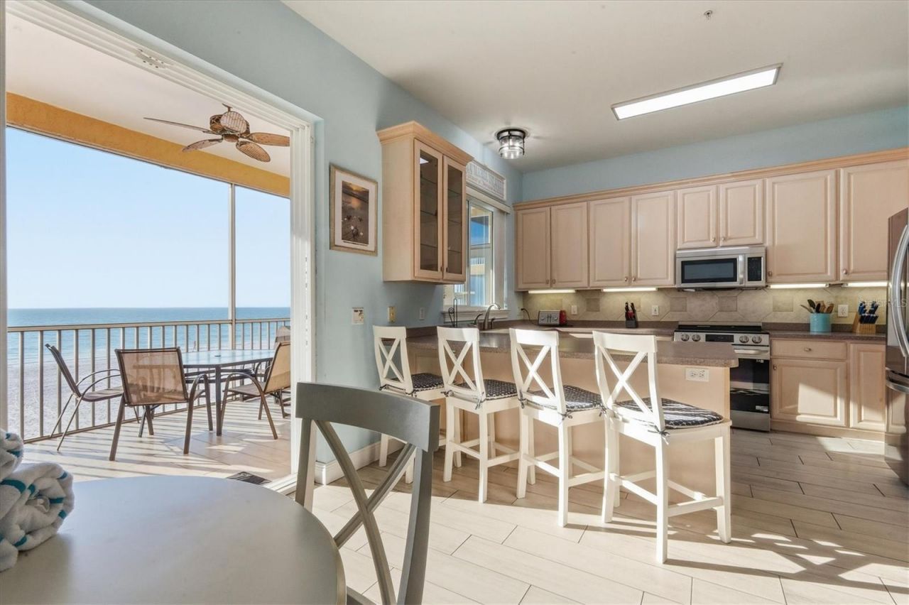 1900 Gulf Drive N, Unit 4, Bradenton Beach, FL 34217 Photo