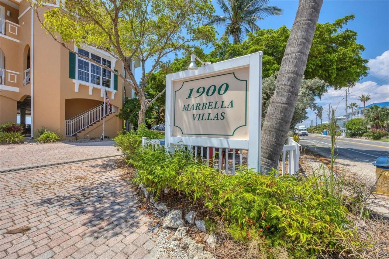 1900 Gulf Drive N, Unit 4, Bradenton Beach, FL 34217 Photo