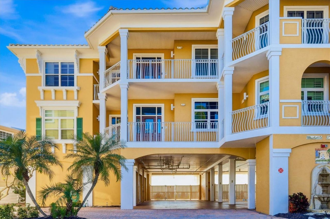 1900 Gulf Drive N, Unit 4, Bradenton Beach, FL 34217 Photo