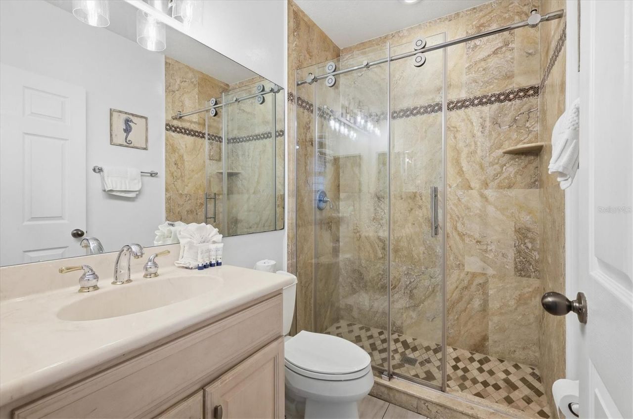 1900 Gulf Drive N, Unit 4, Bradenton Beach, FL 34217 Photo