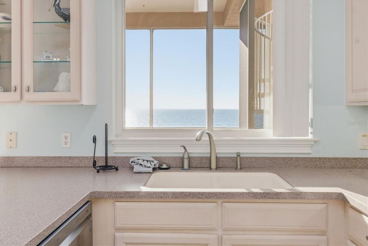 1900 Gulf Drive N, Unit 4, Bradenton Beach, FL 34217 Photo