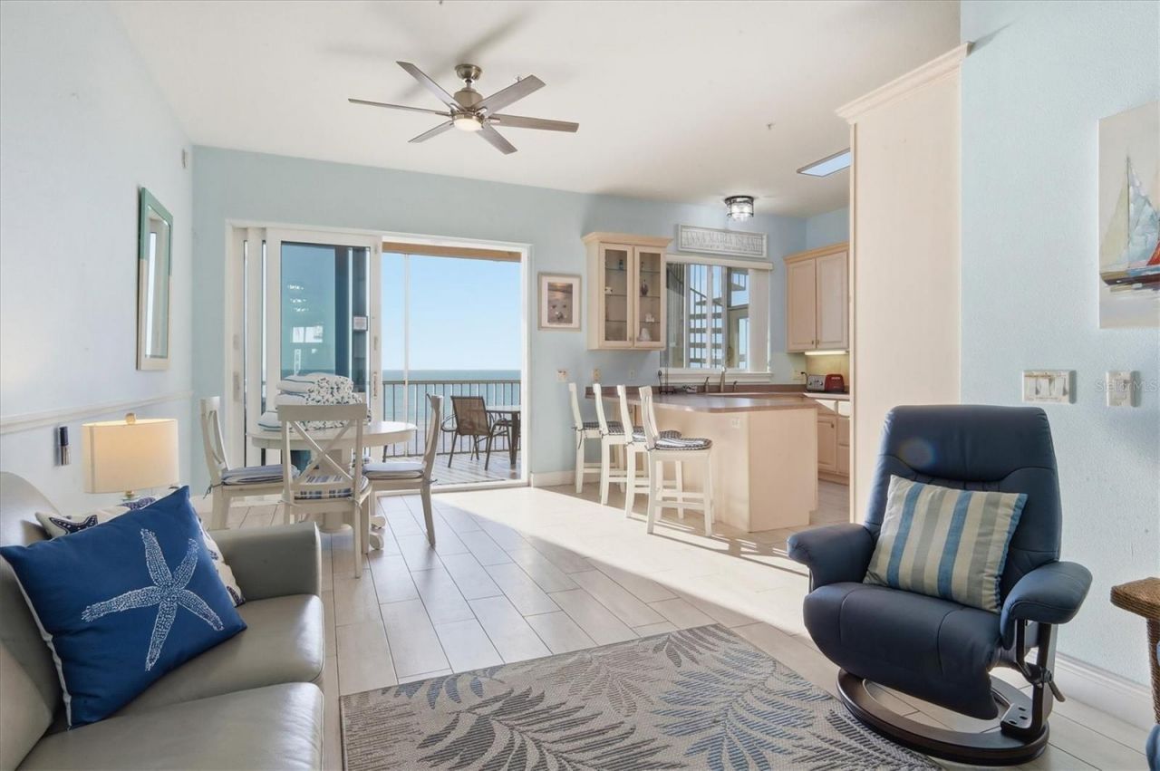 1900 Gulf Drive N, Unit 4, Bradenton Beach, FL 34217 Photo