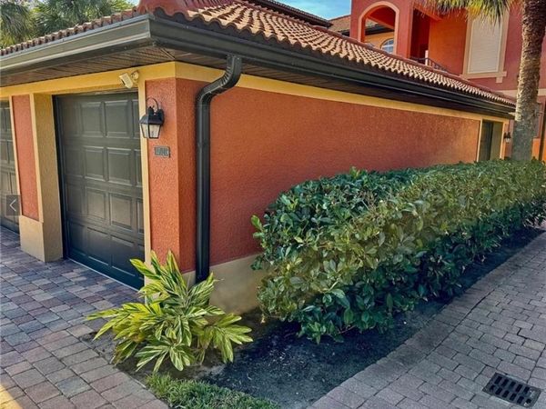 10025 Heather LN, Unit 702, NAPLES, FL 34119