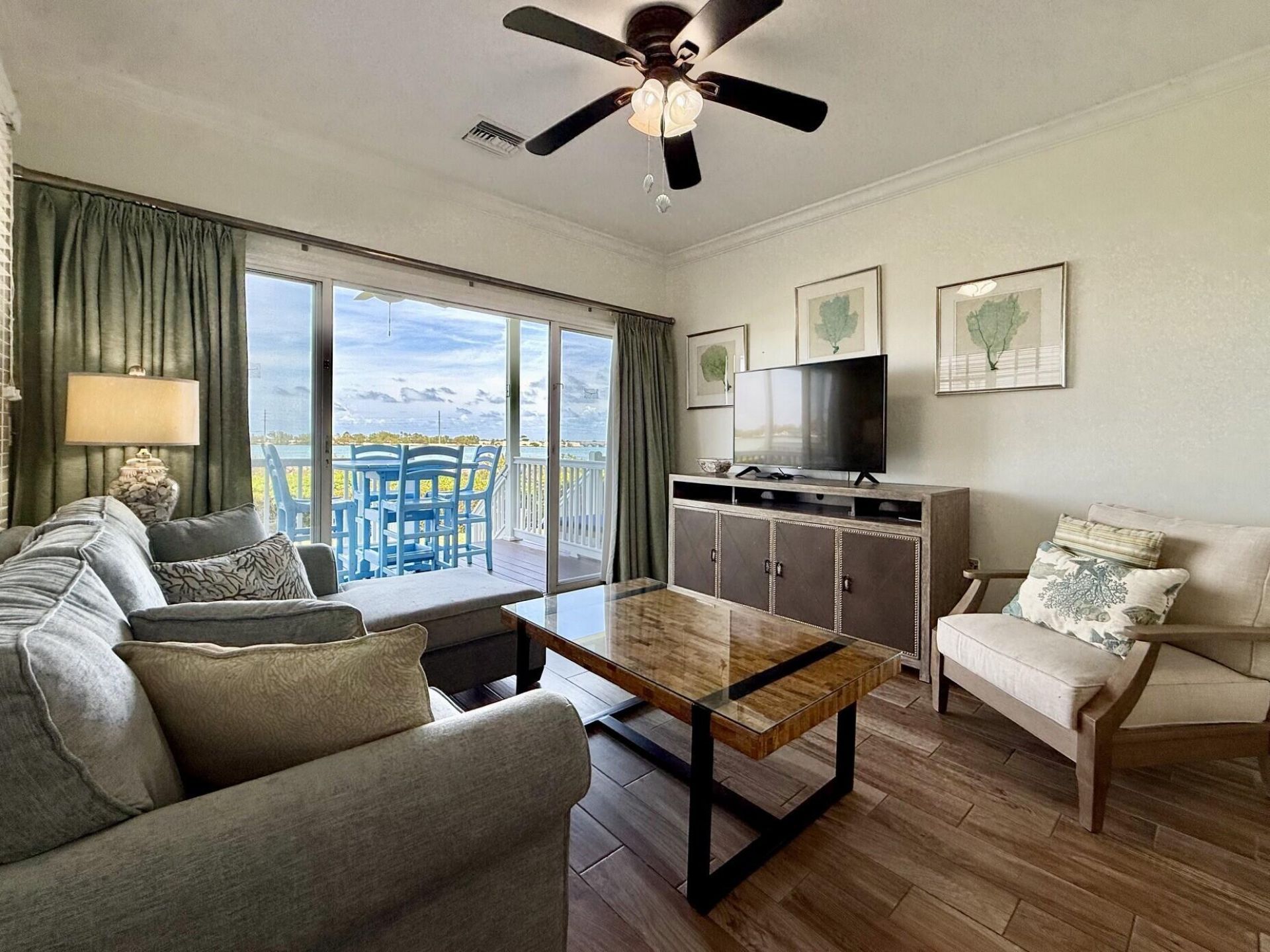 2002 Marina Villa Drive, Unit Hawks Cay, Duck Key, FL 33050 Photo