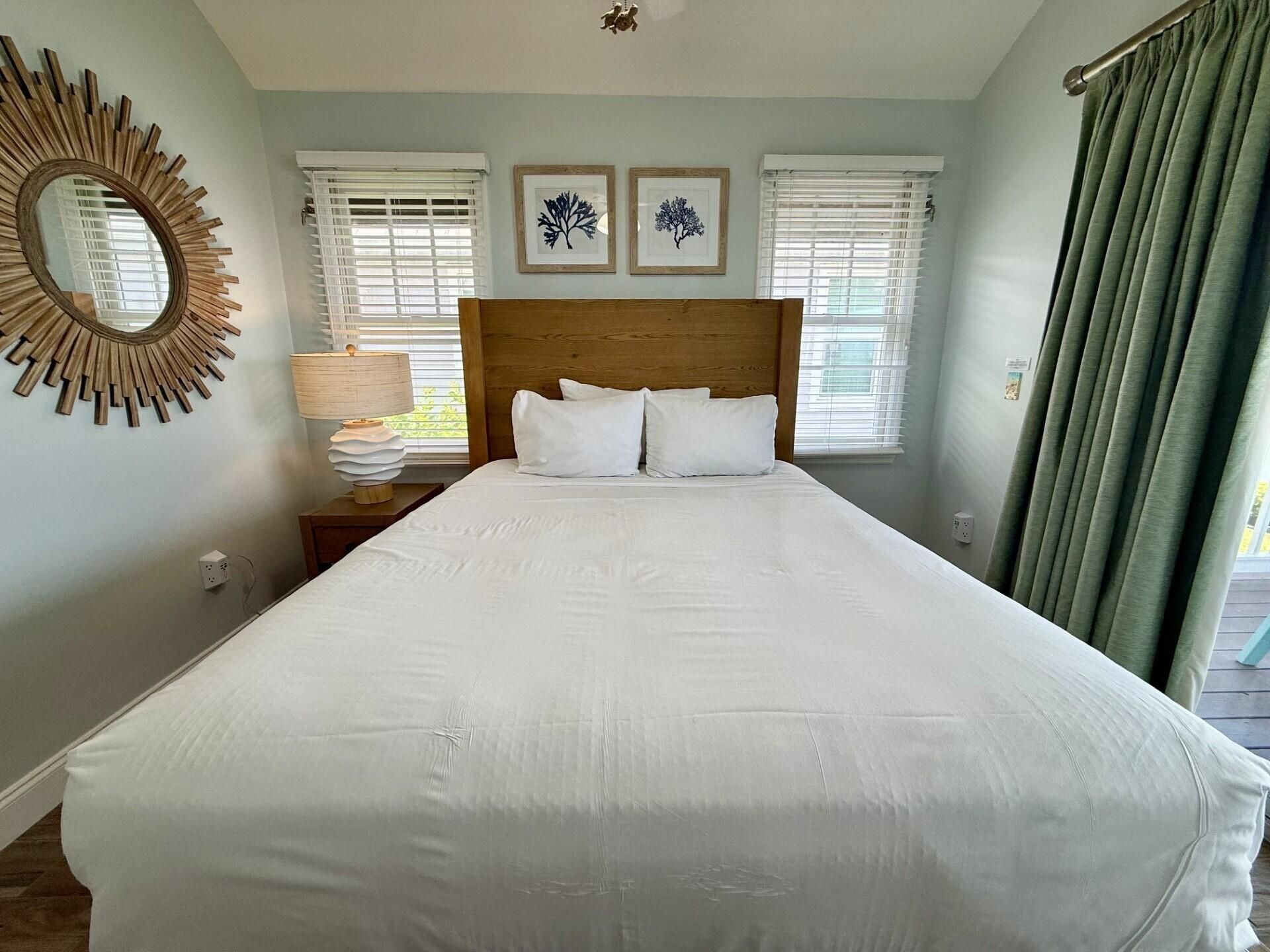 2002 Marina Villa Drive, Unit Hawks Cay, Duck Key, FL 33050 Photo